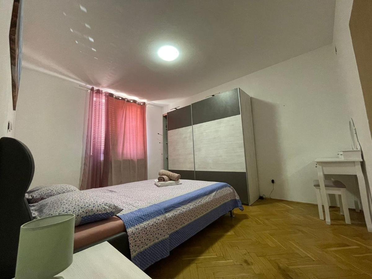 Apartments Fratelli Malinska Eksteriør bilde