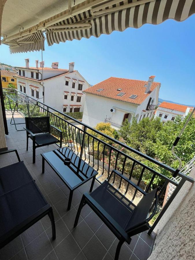 Apartments Fratelli Malinska Eksteriør bilde